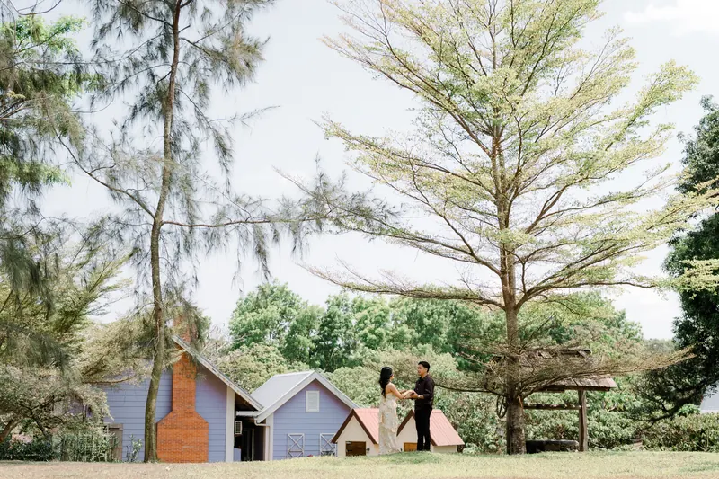 Eugene and Marice — moment 12
